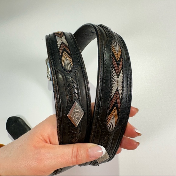 Black Leather Belt with Intricate Silver Buckle - Picture 4 of 10